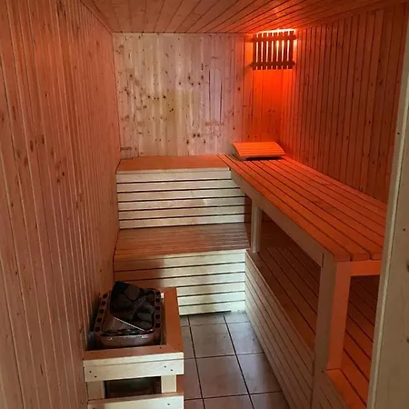 Holidayhome Villa *