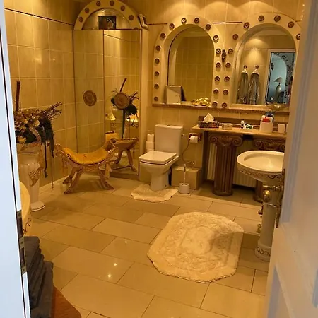 Villa Holidayhome *