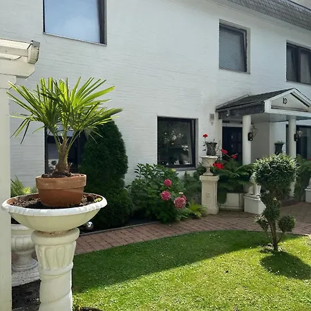Holidayhome Villa *
